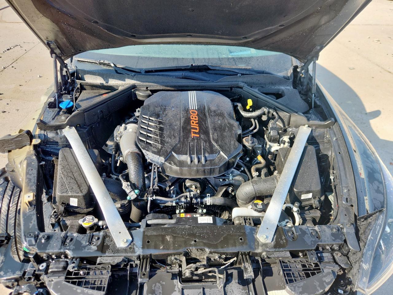 2022 KIA Stinger