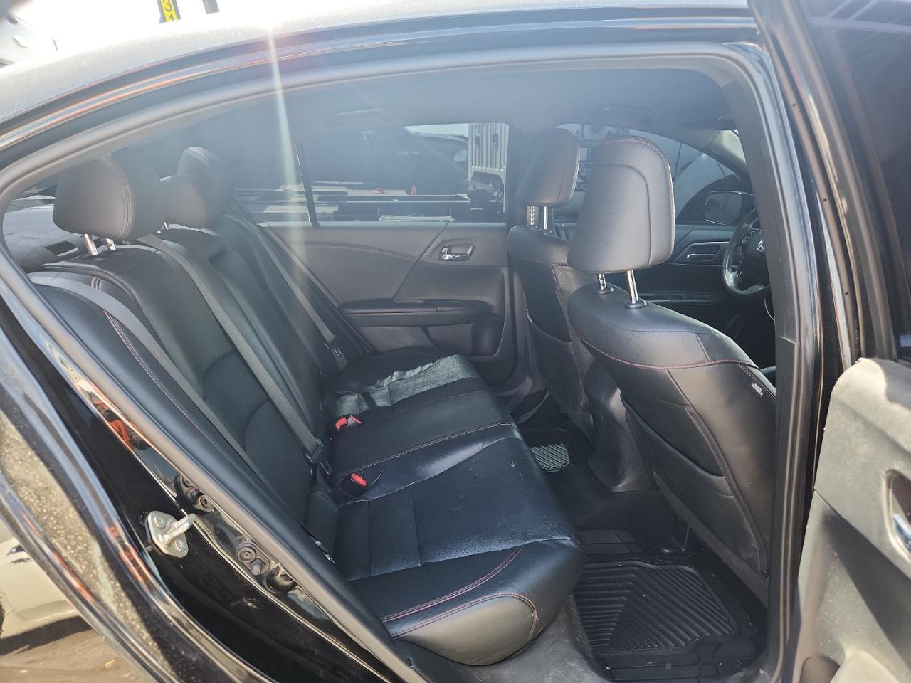 2017 HONDA ACCORD