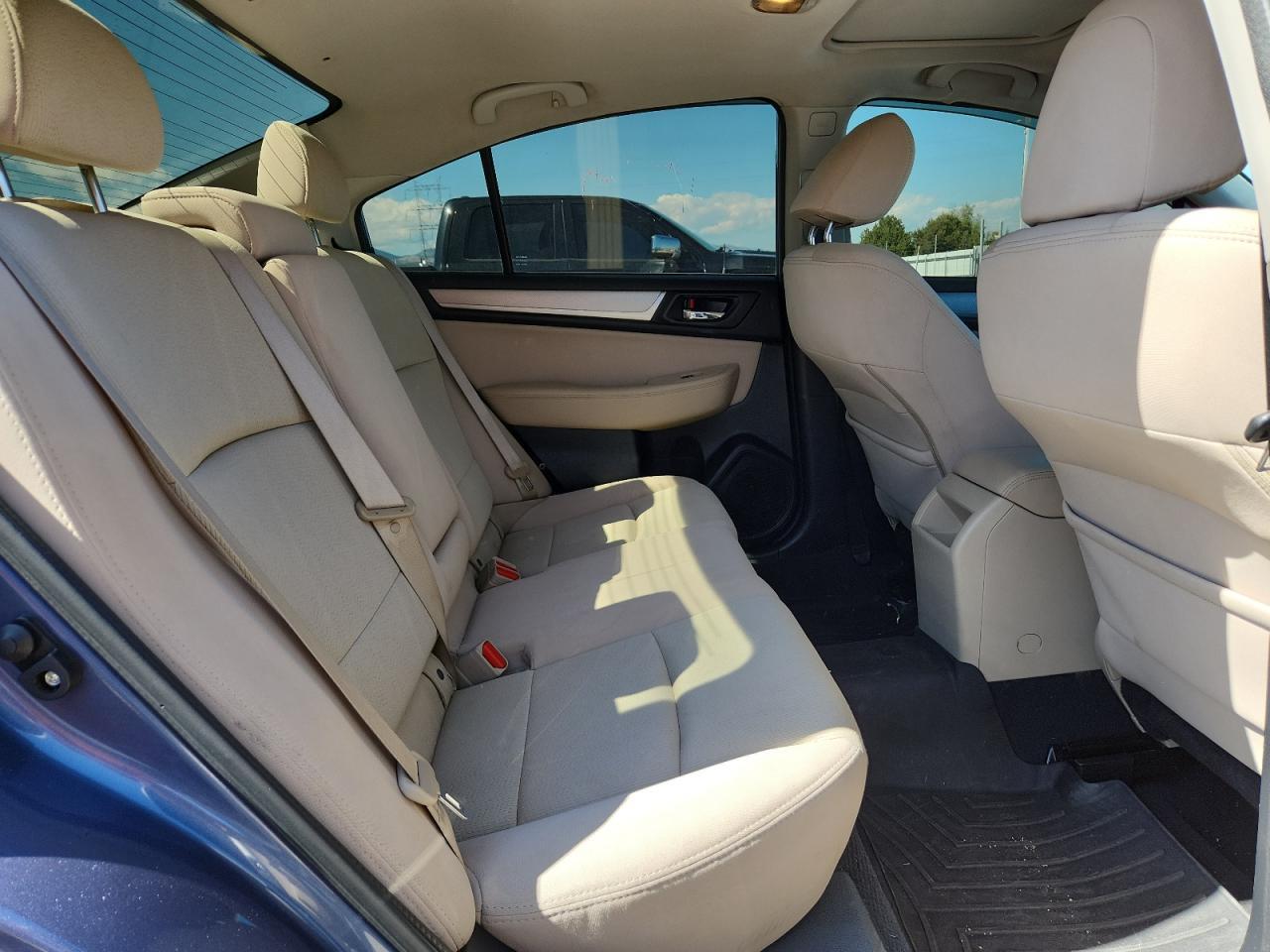 2016 SUBARU Legacy