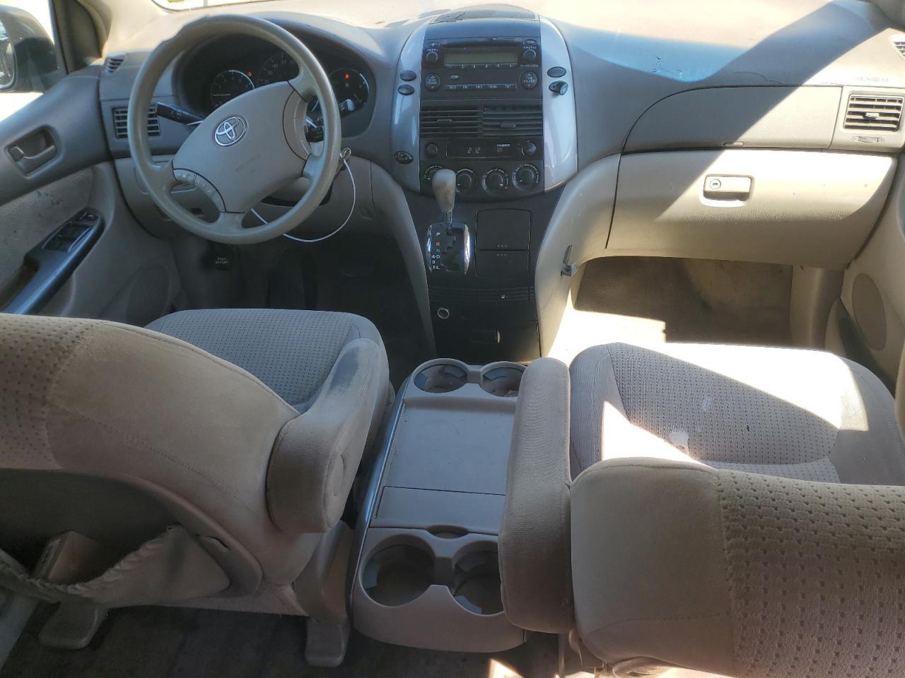 2007 TOYOTA SIENNA