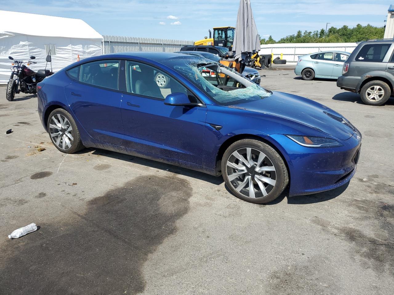 2024 TESLA MODEL 3