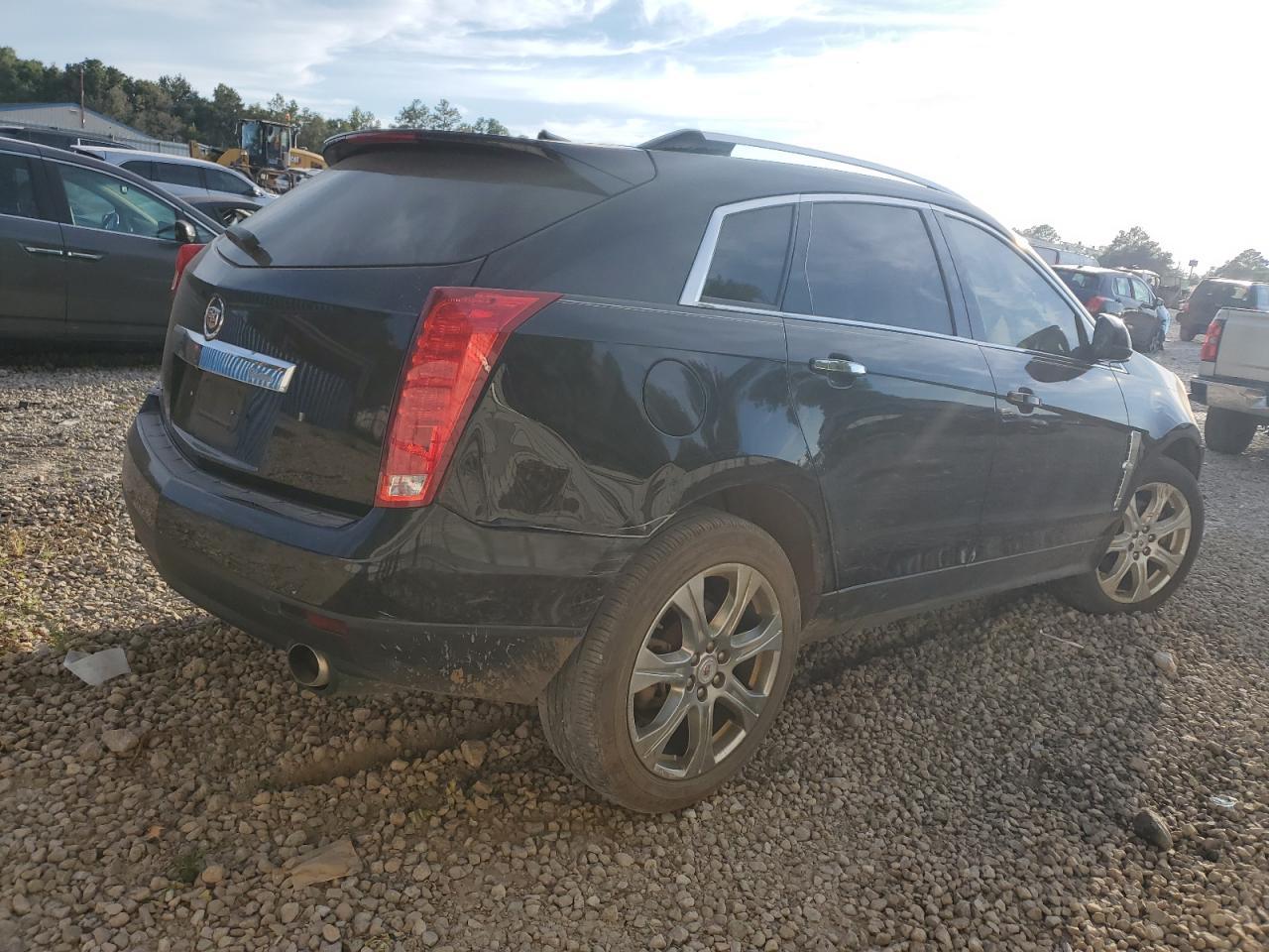2010 CADILLAC SRX