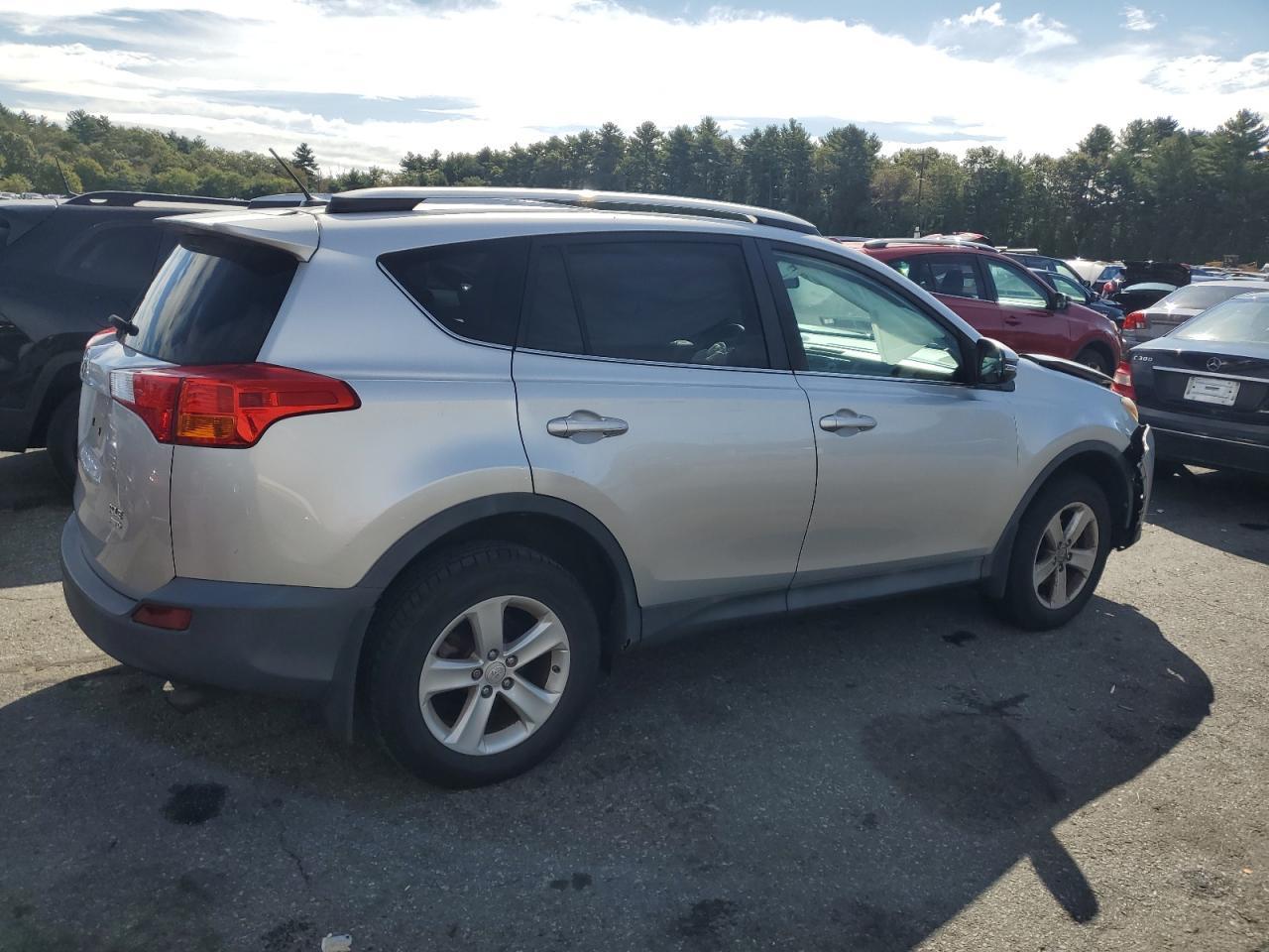 2014 TOYOTA RAV4