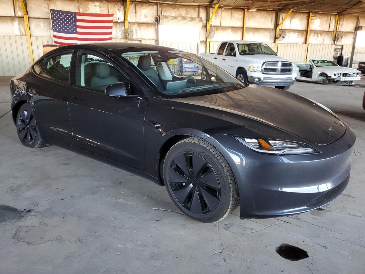 2024 TESLA MODEL 3