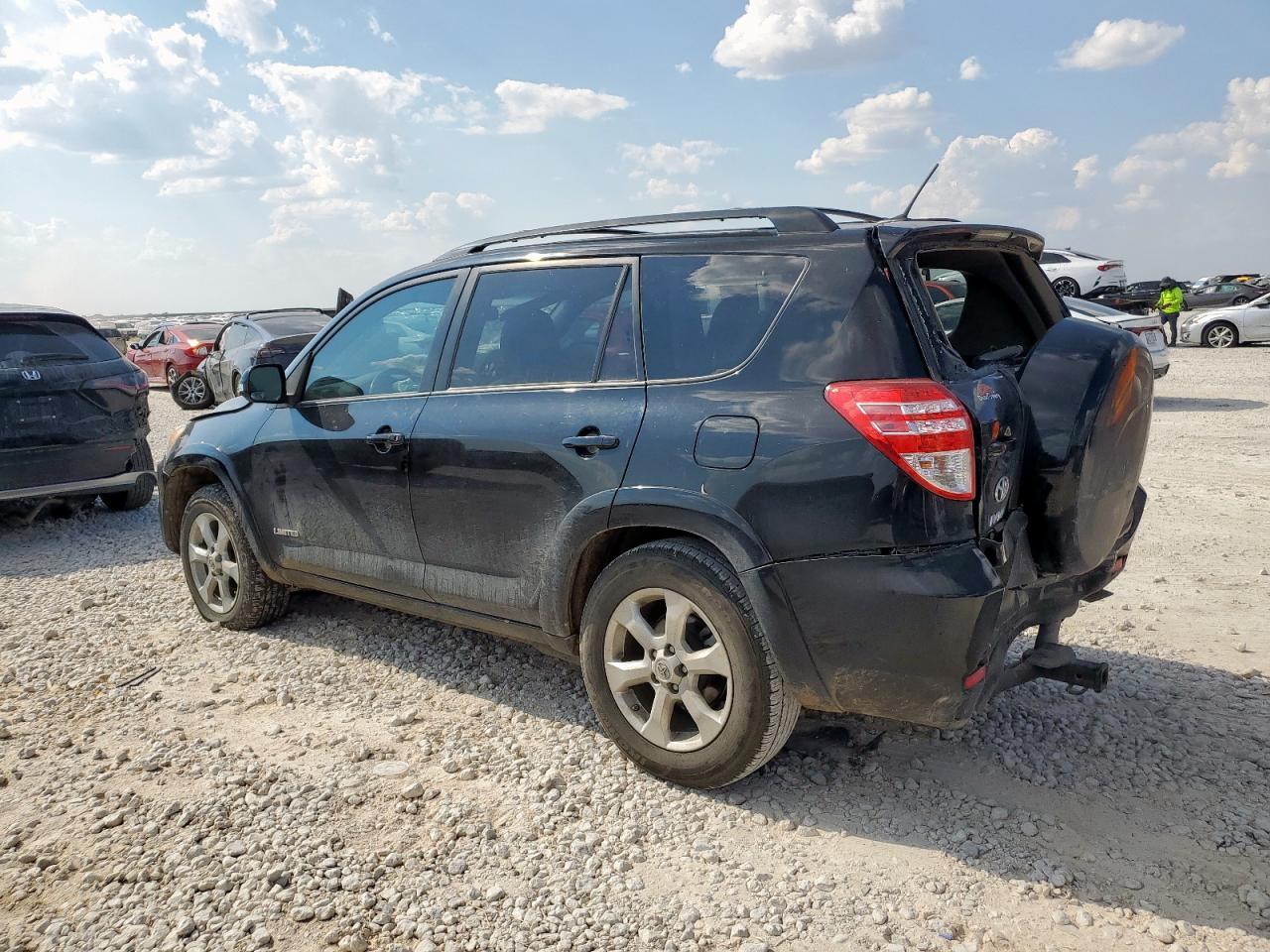 2012 TOYOTA RAV4