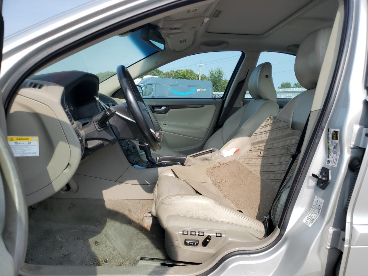 2005 VOLVO S60
