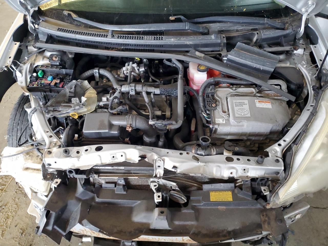 2012 TOYOTA Prius c