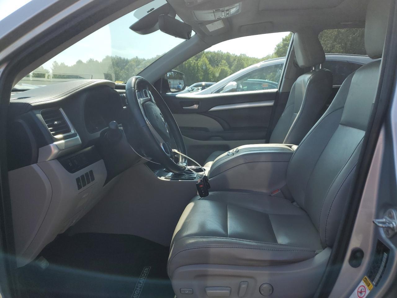 2018 TOYOTA HIGHLANDER