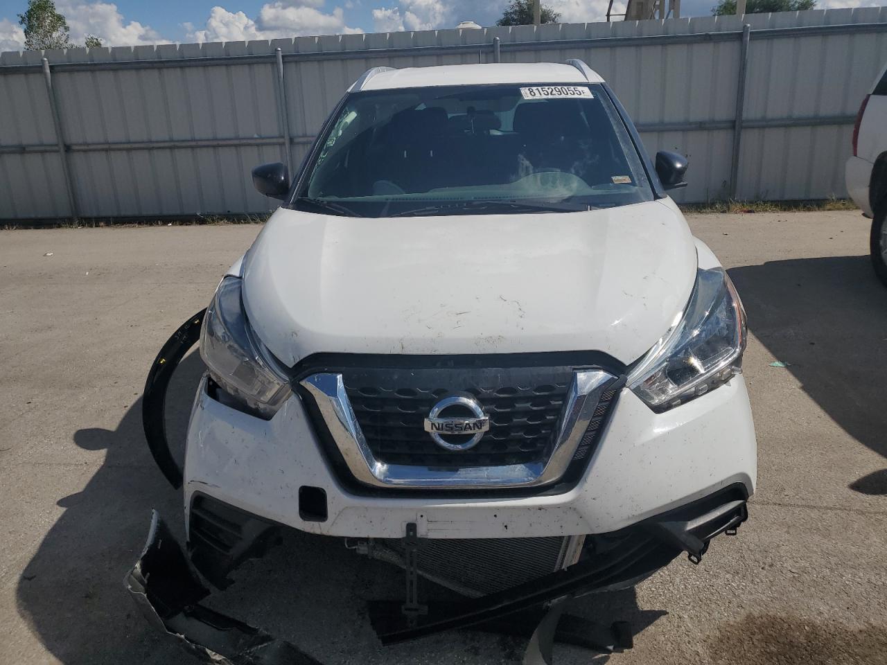 2018 NISSAN KICKS