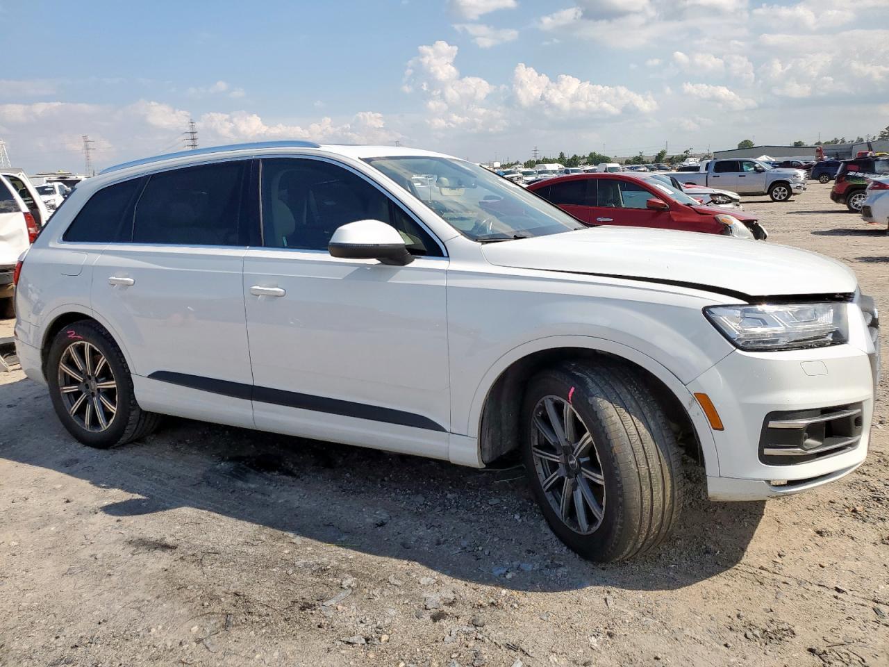 2017 AUDI Q7