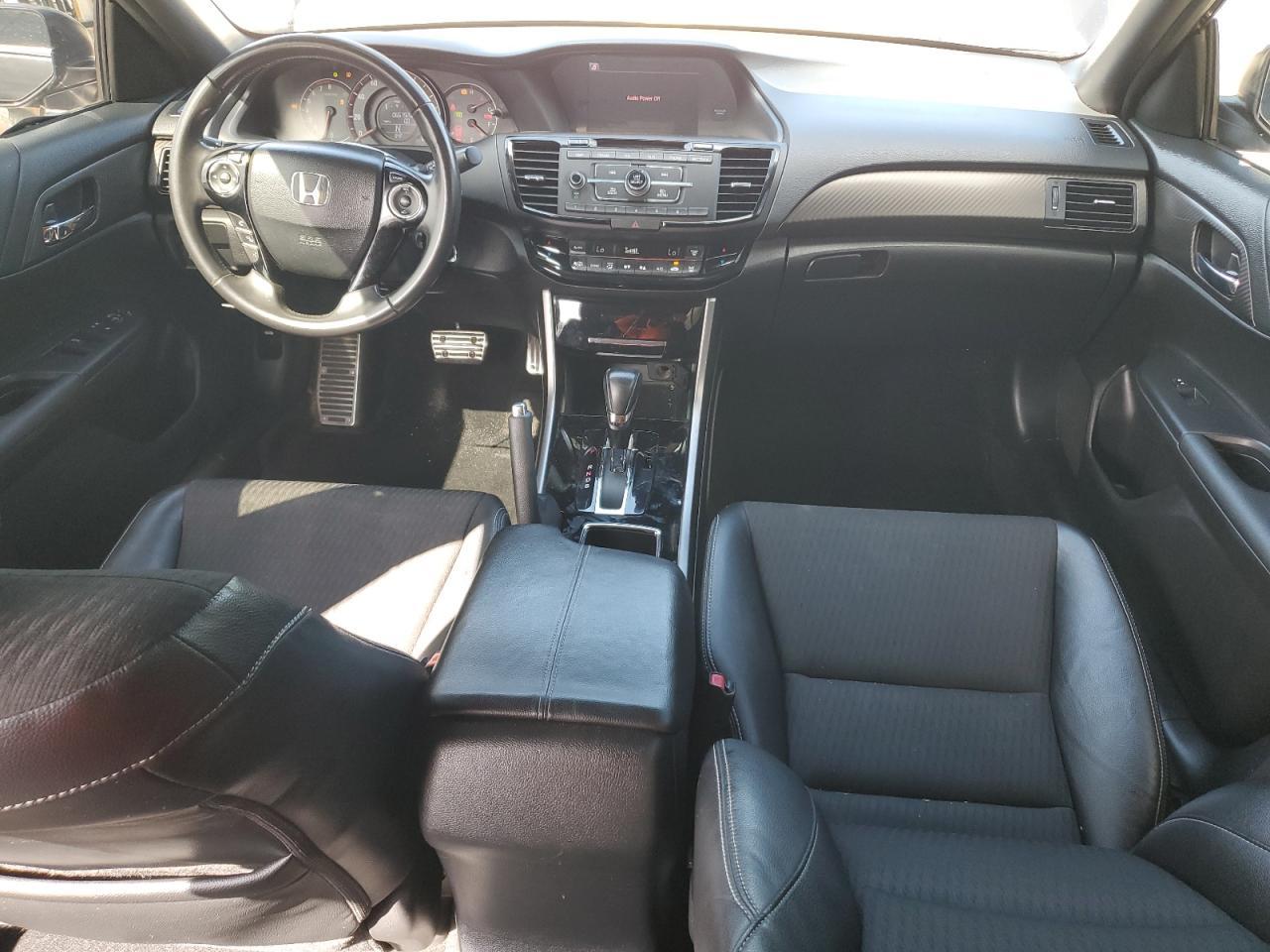 2017 HONDA ACCORD