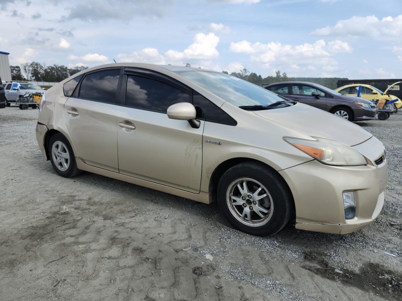 2011 TOYOTA PRIUS