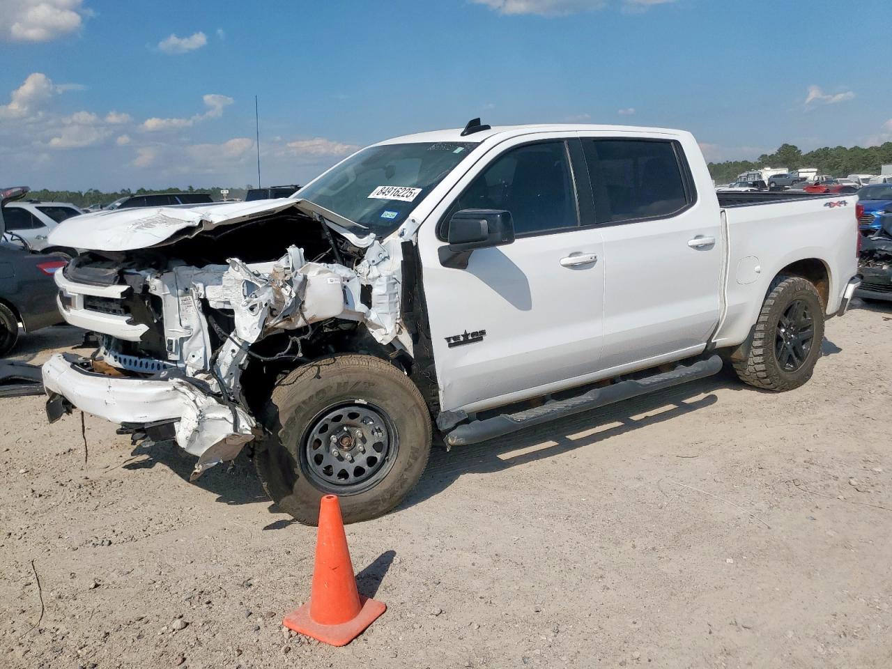 2023 CHEVROLET Silverado