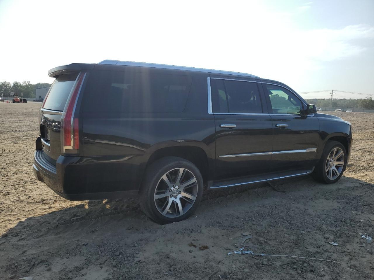 2015 CADILLAC ESCALADE