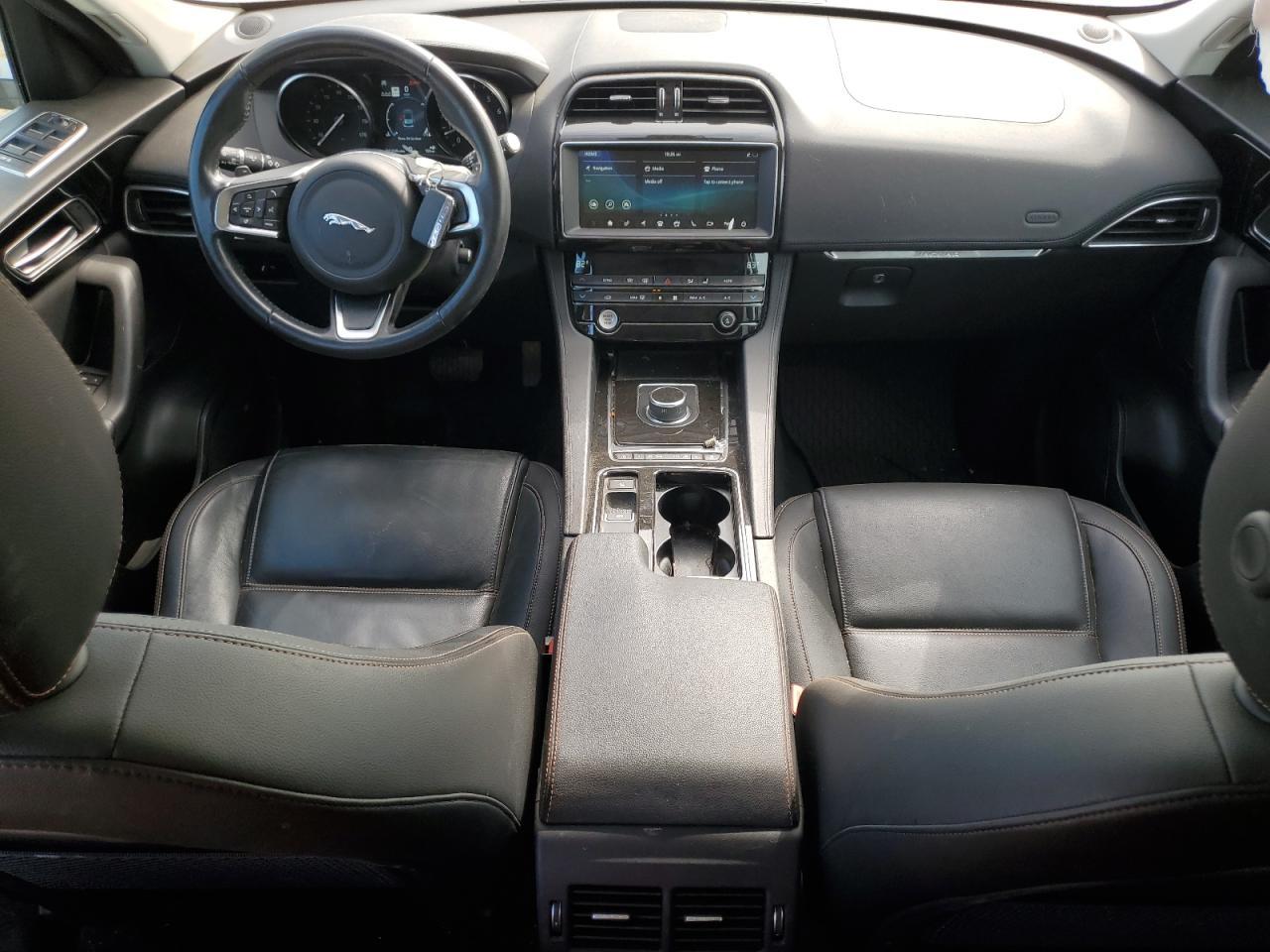 2020 JAGUAR F-Pace