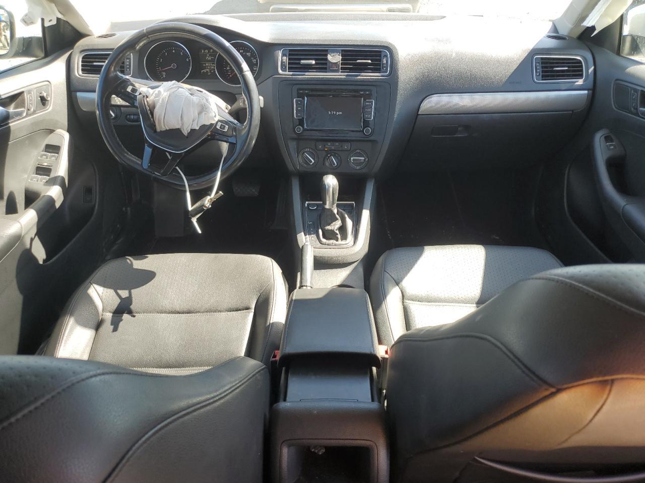2015 VOLKSWAGEN JETTA