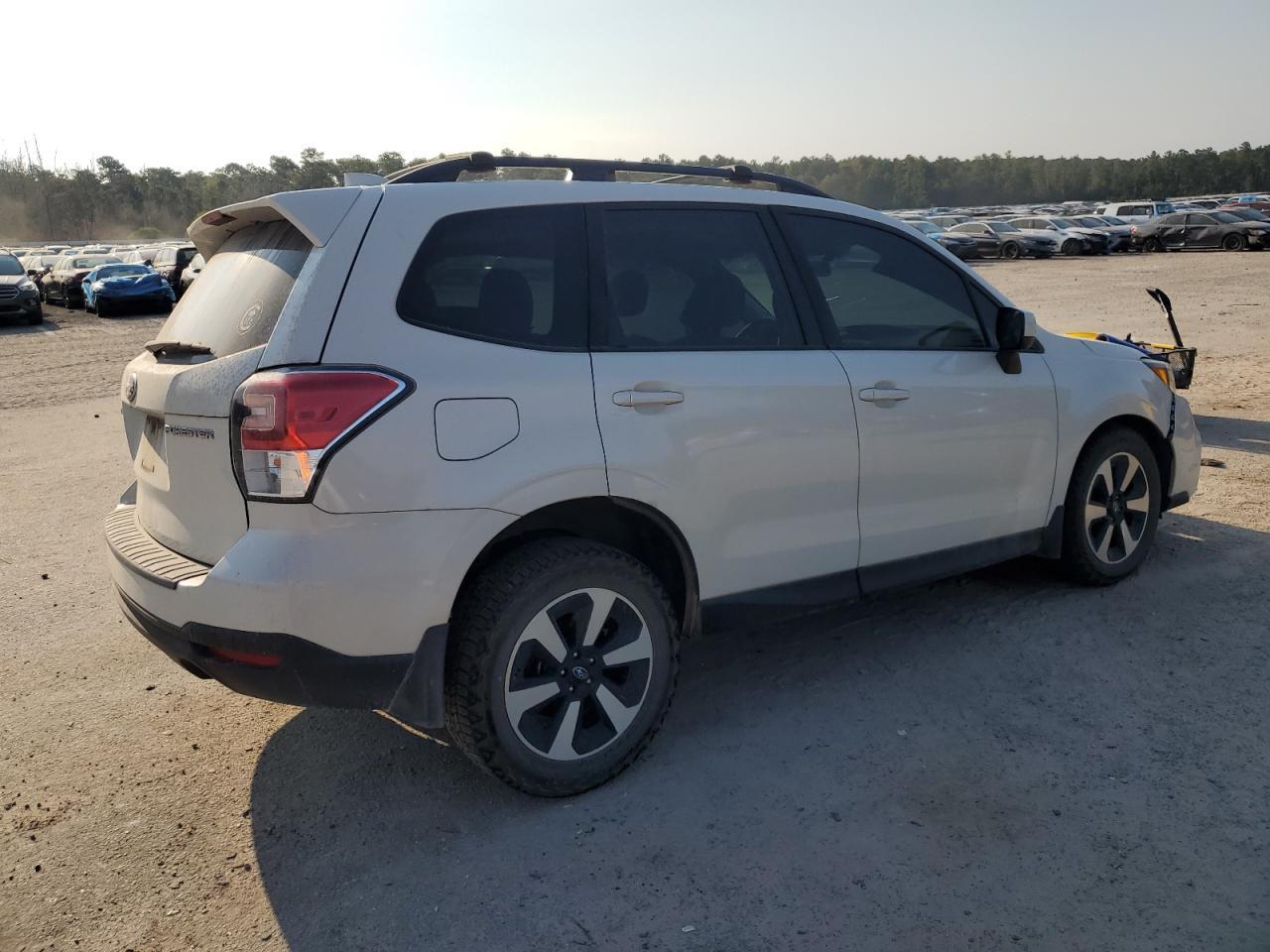 2018 SUBARU FORESTER