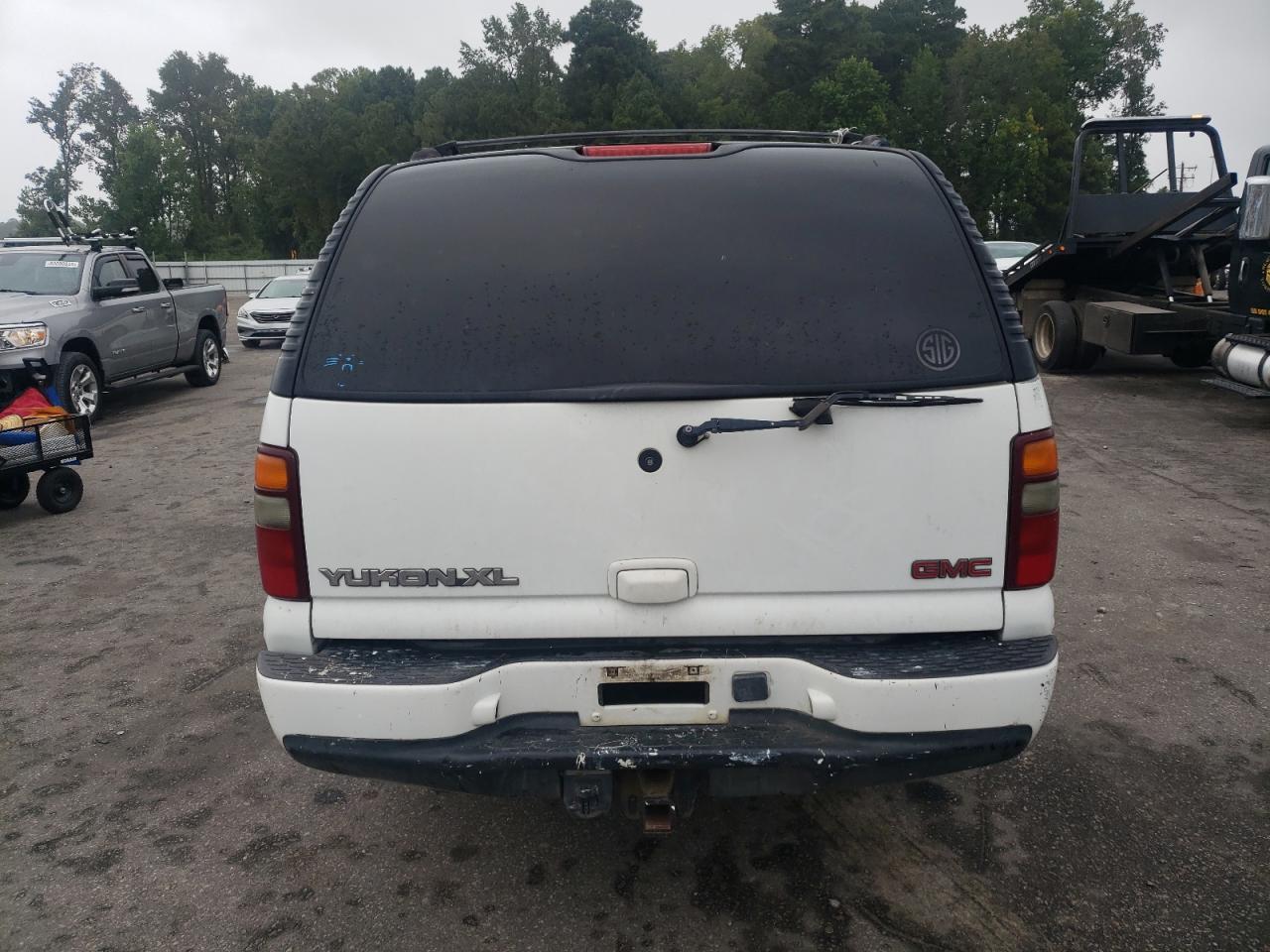 2002 GMC Denali
