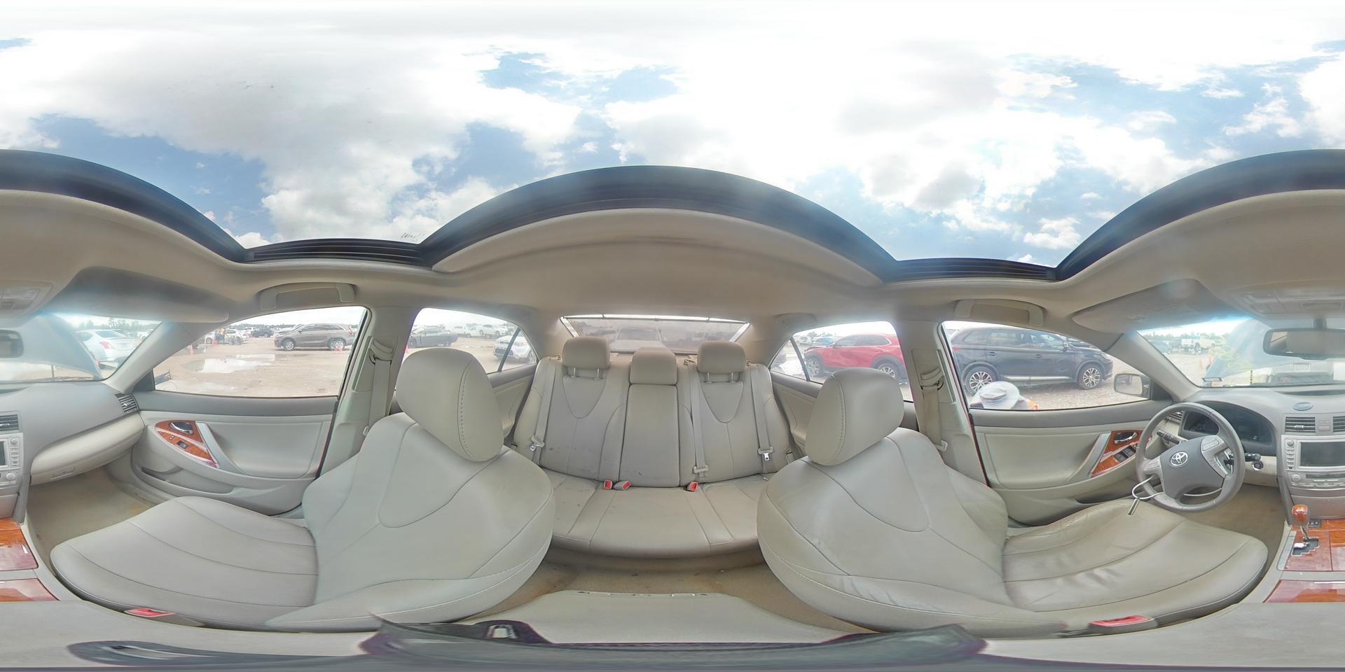 2010 TOYOTA CAMRY