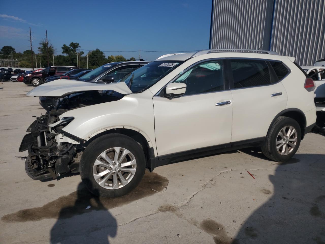 2016 NISSAN ROGUE