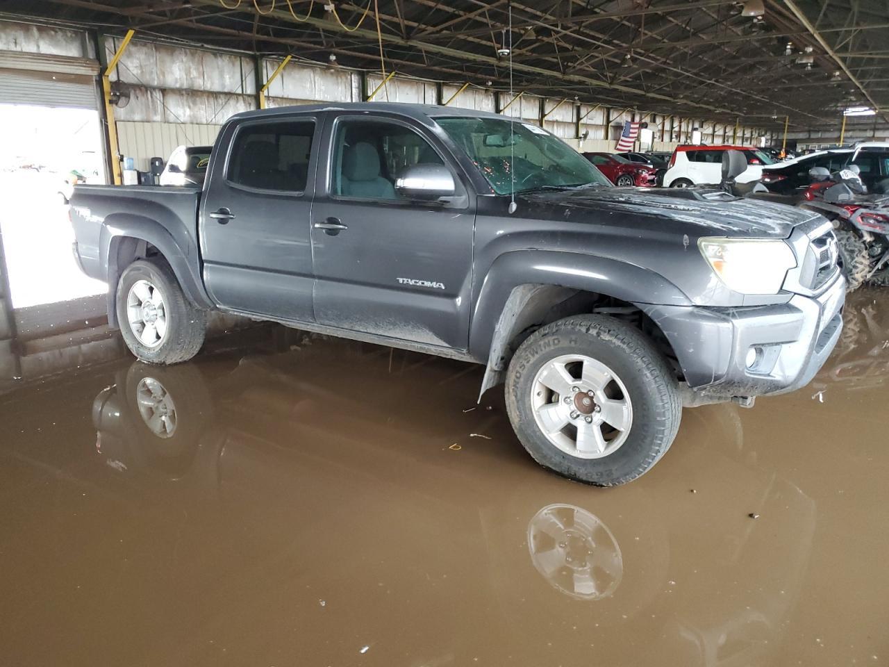 2013 TOYOTA TACOMA