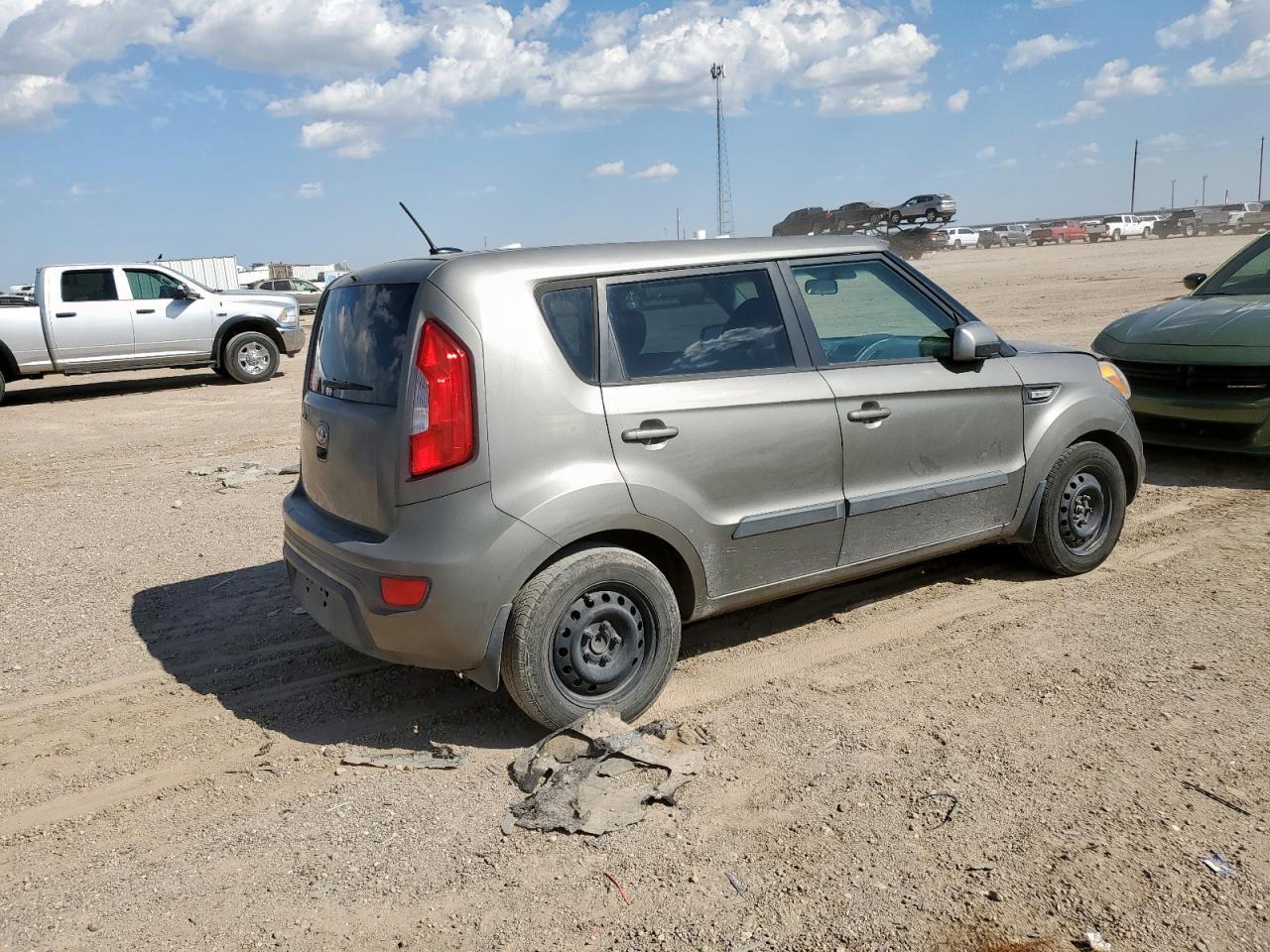 2013 KIA SOUL