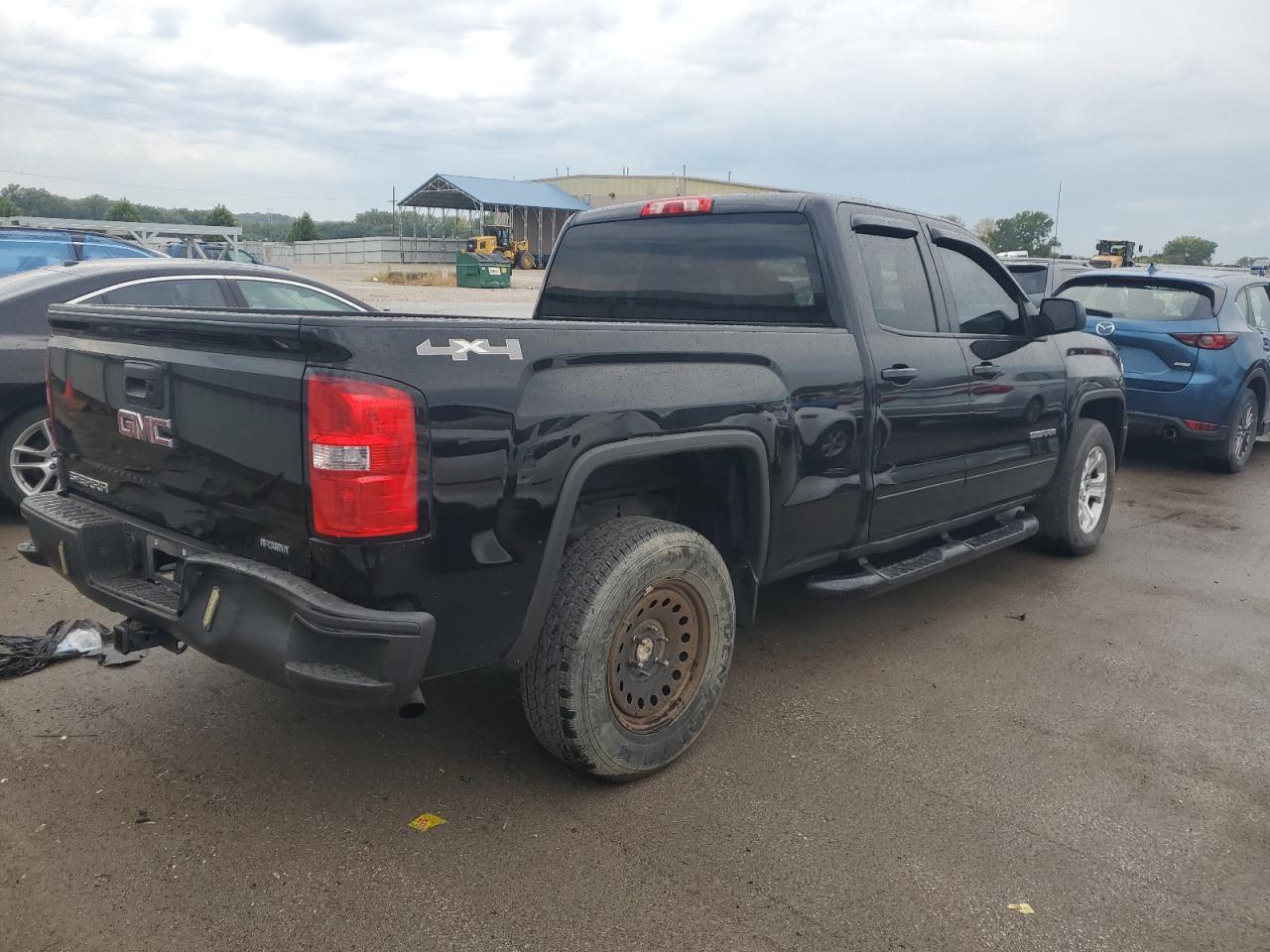 2015 GMC Sierra