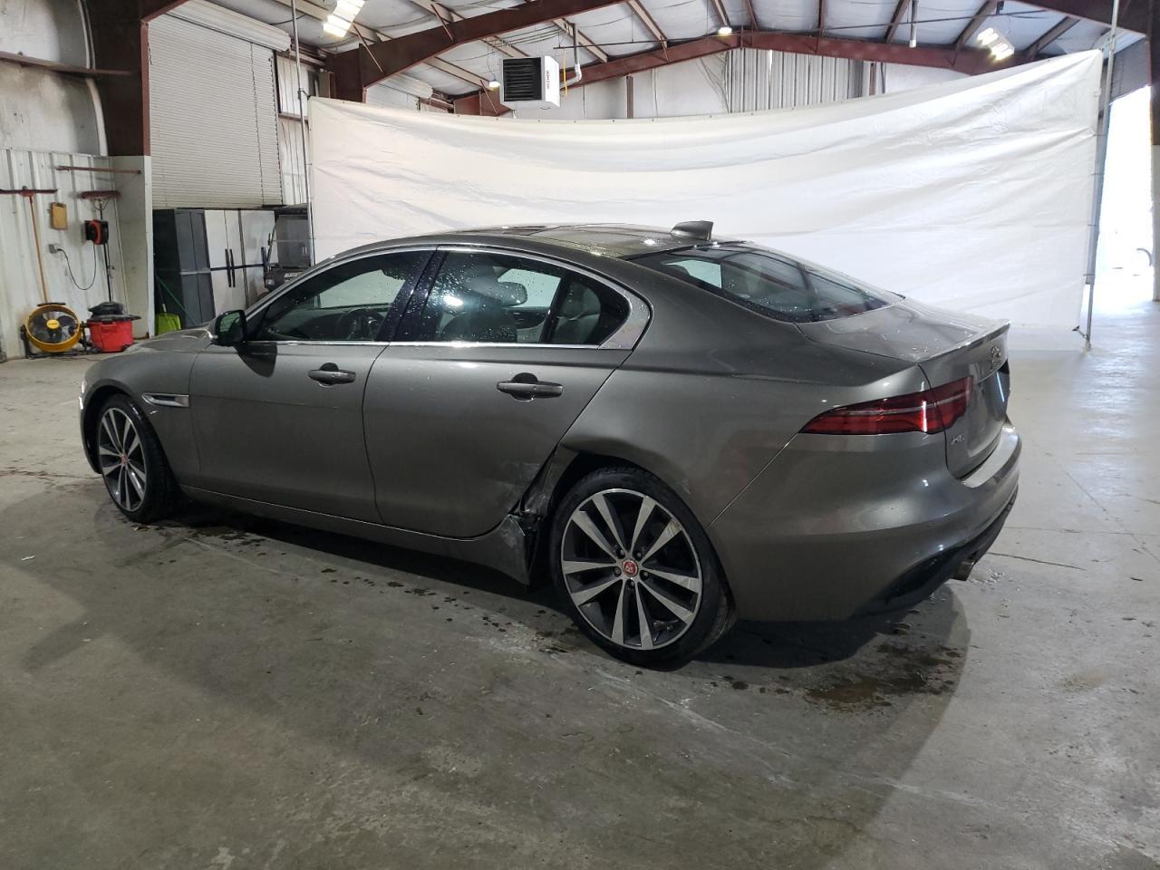2020 JAGUAR XE