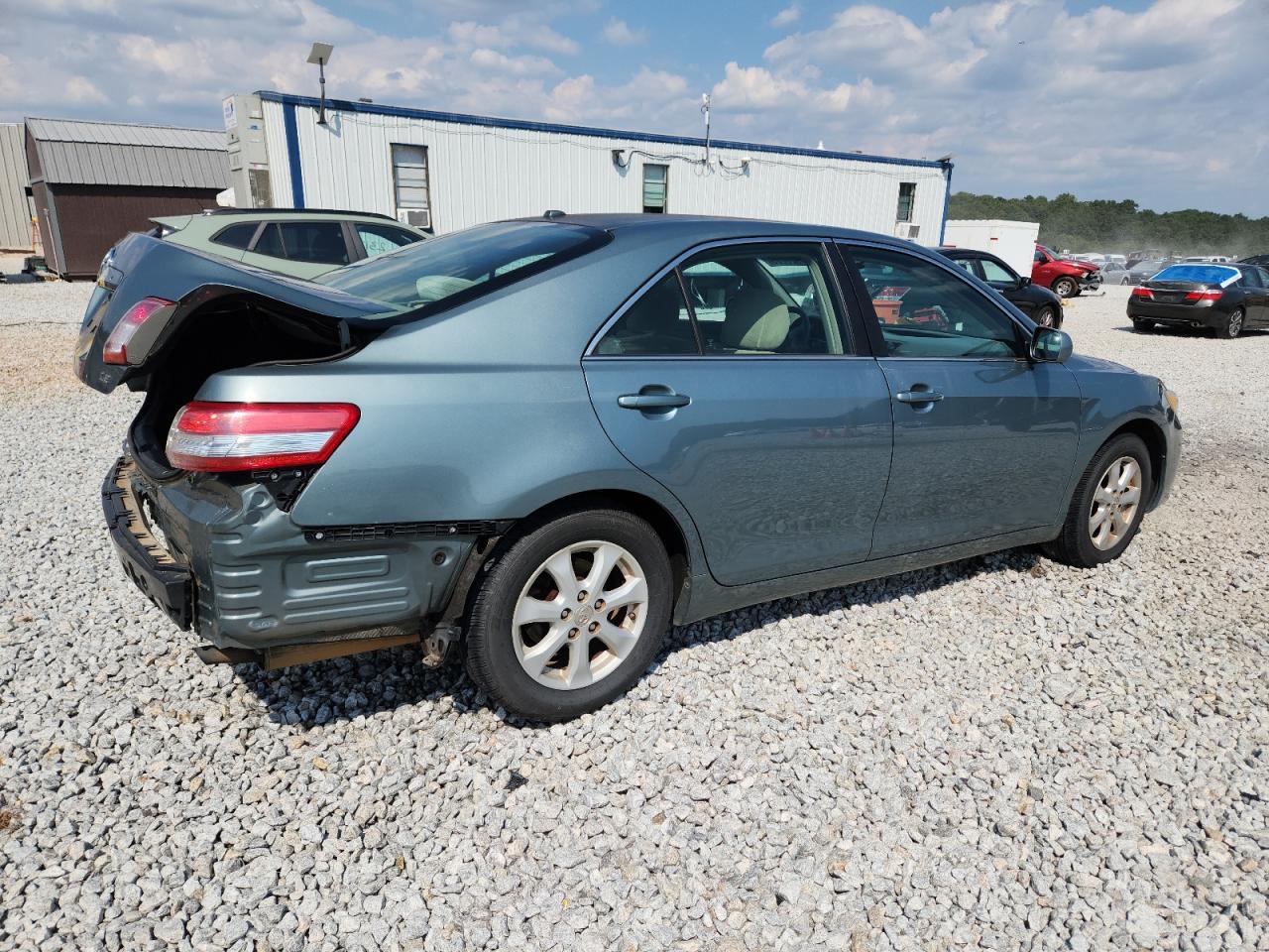 2010 TOYOTA CAMRY