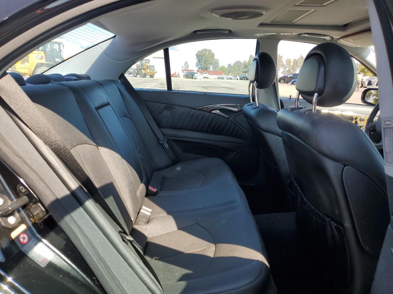 2005 MERCEDES-BENZ E-Class