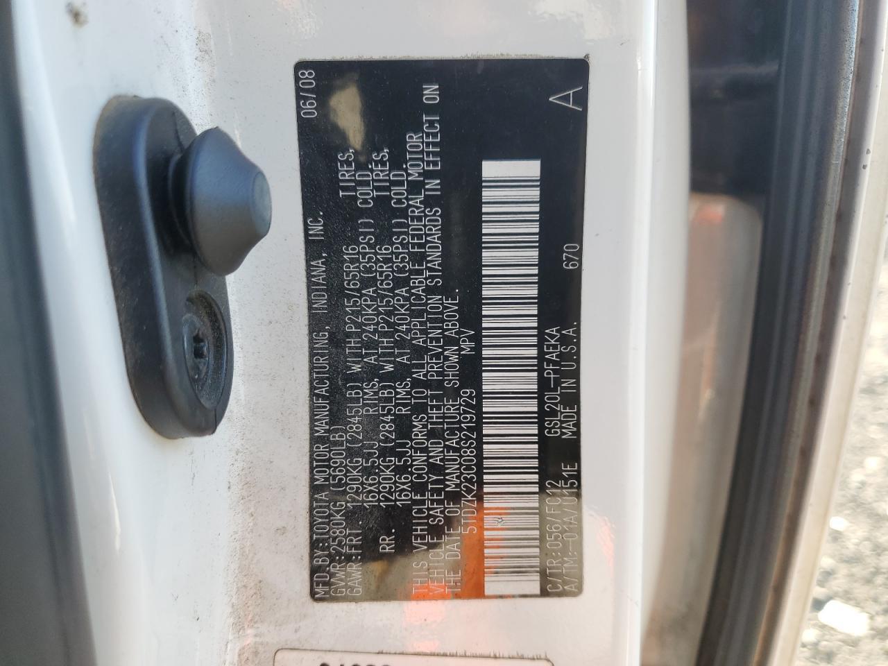 2008 TOYOTA SIENNA