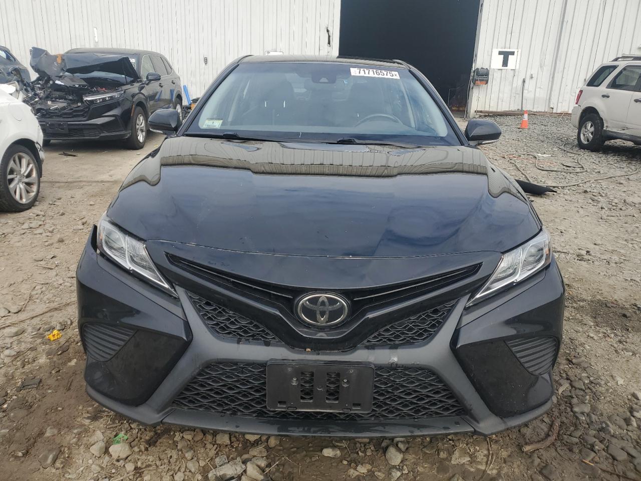 2018 TOYOTA CAMRY