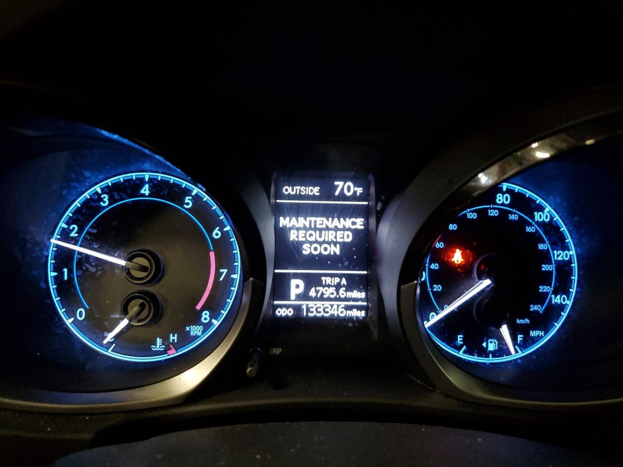 2015 TOYOTA COROLLA