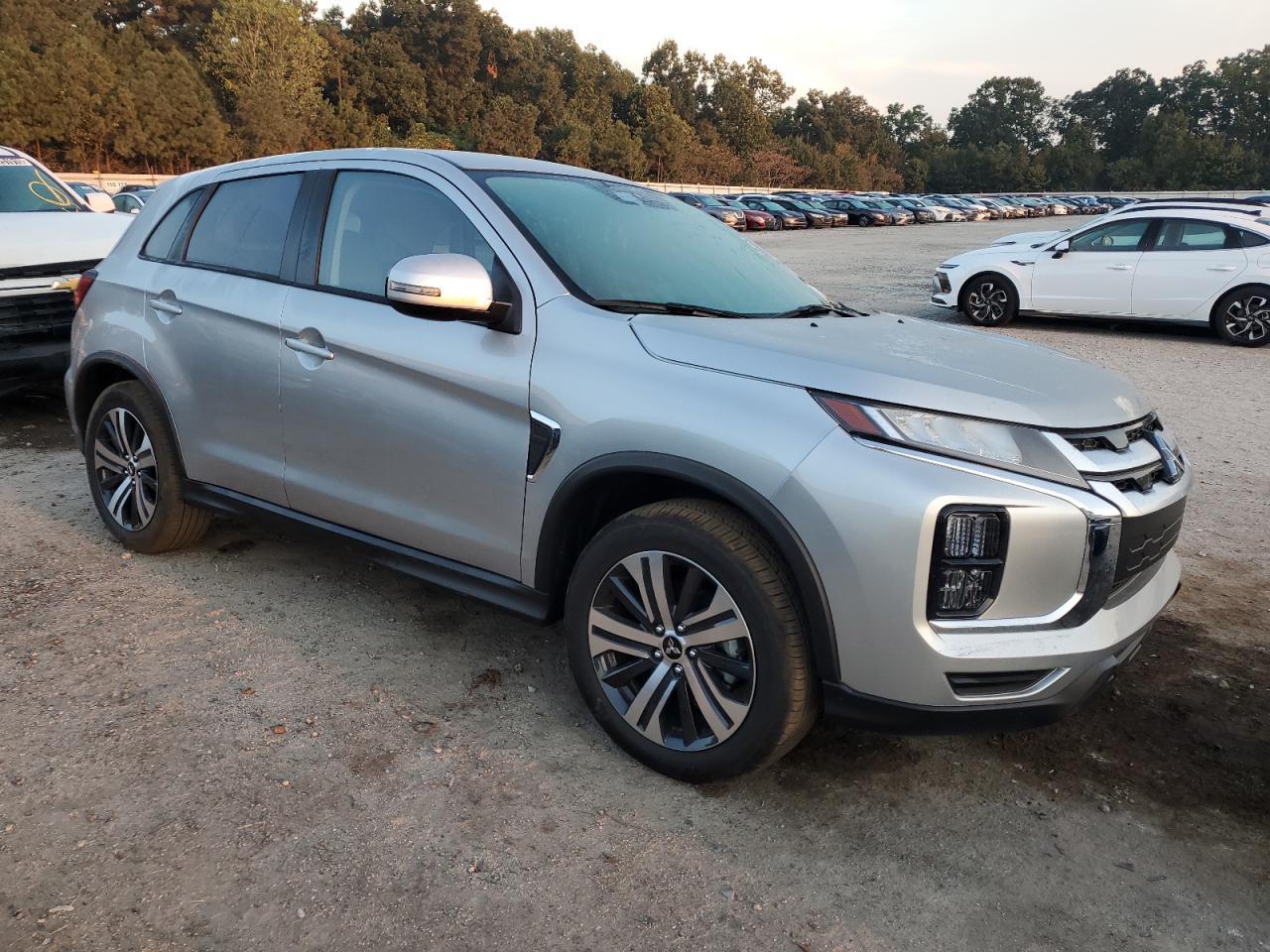 2025 MITSUBISHI Outlander Sport
