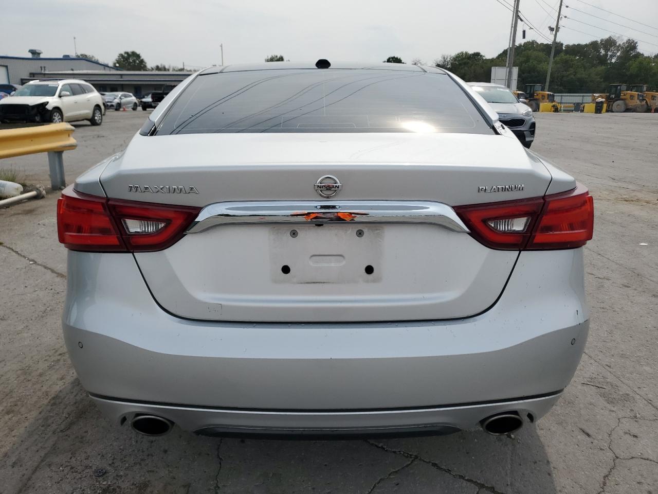 2018 NISSAN Maxima