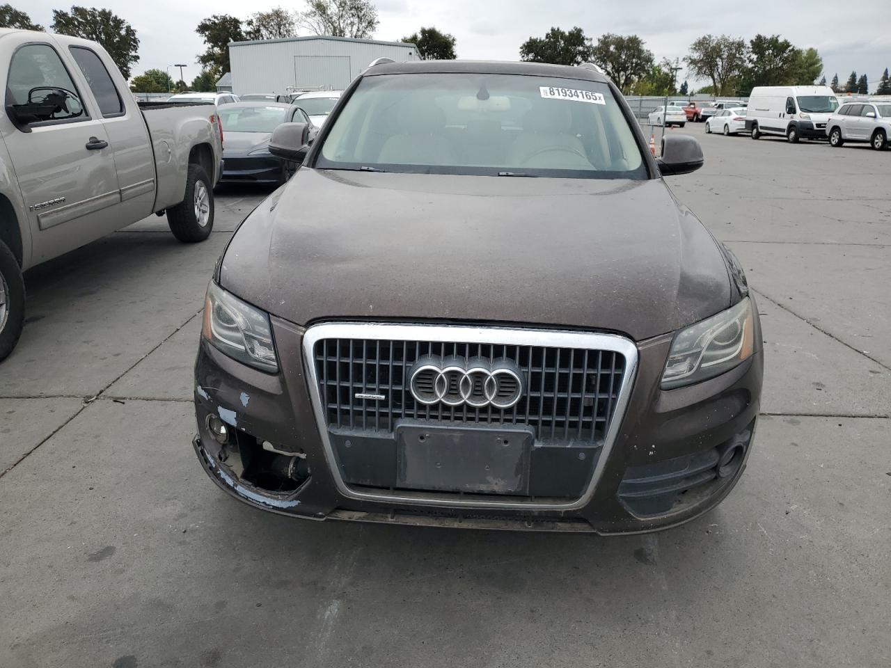 2011 AUDI Q5