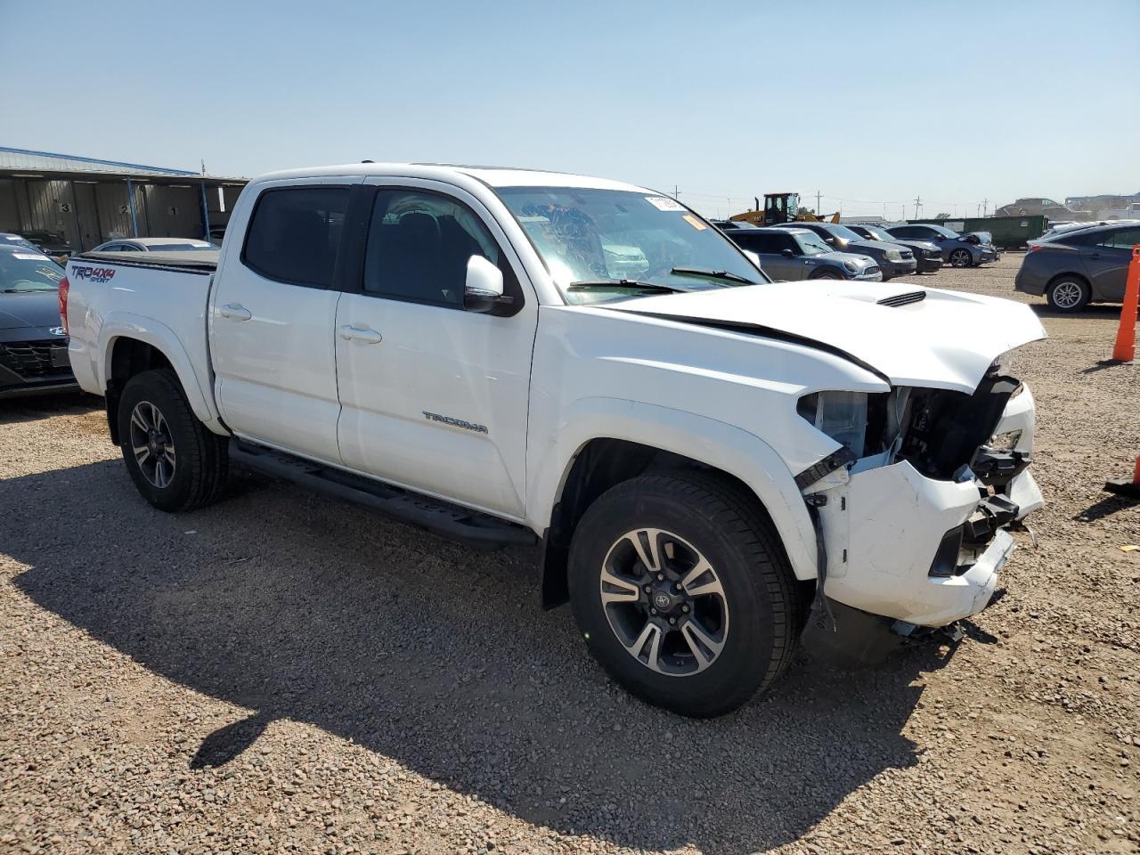 2017 TOYOTA TACOMA