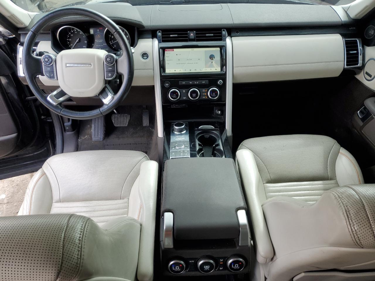 2017 LAND ROVER Discovery