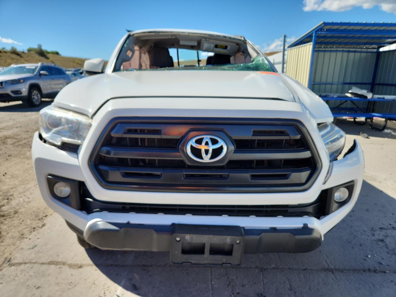 2016 TOYOTA TACOMA