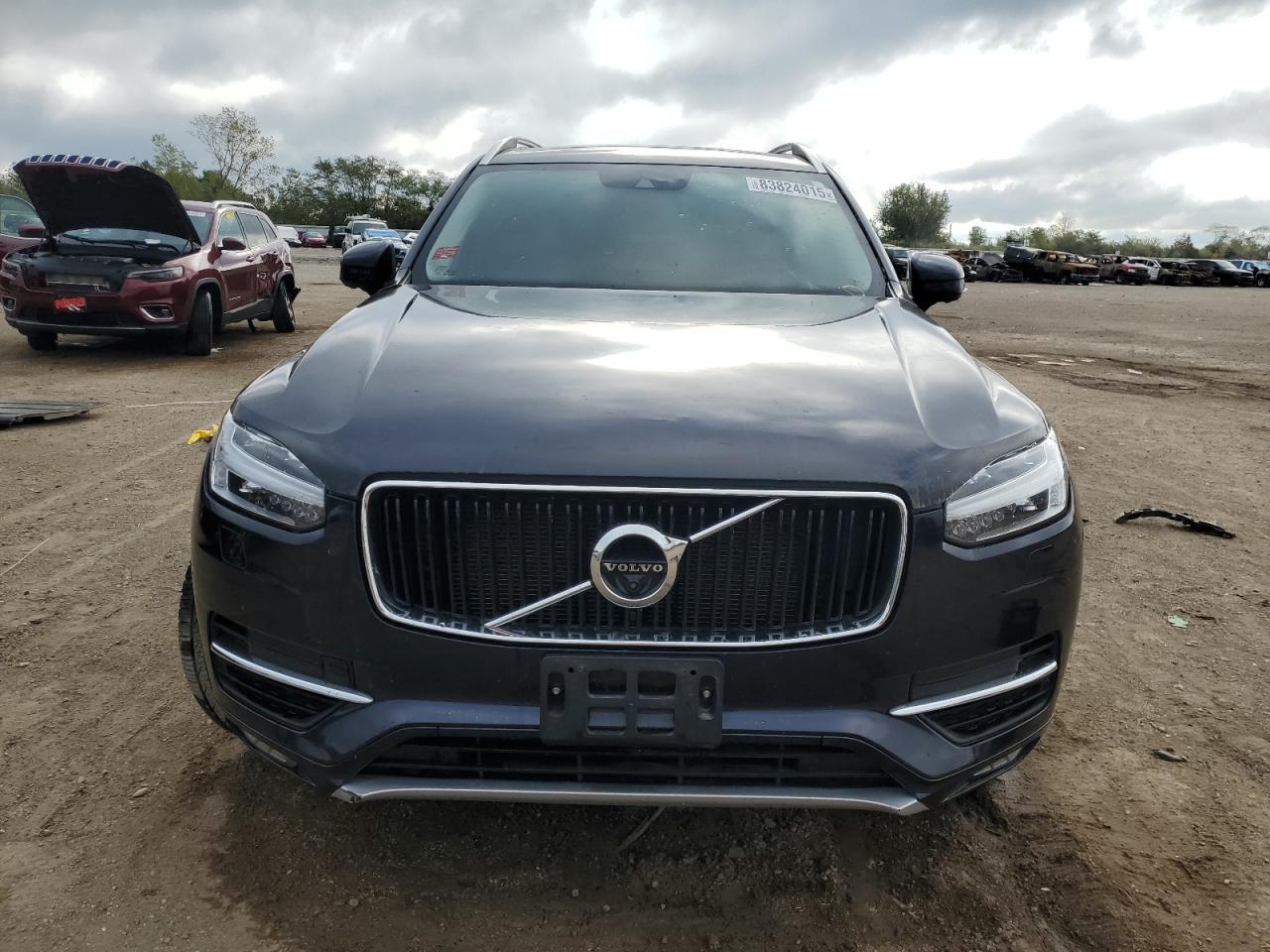 2019 VOLVO XC90