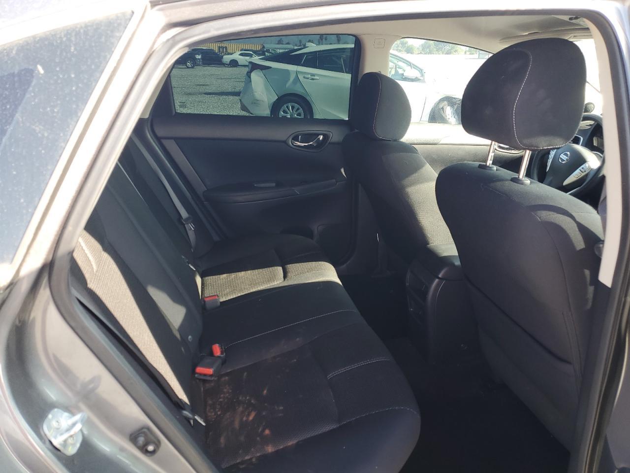 2016 NISSAN SENTRA