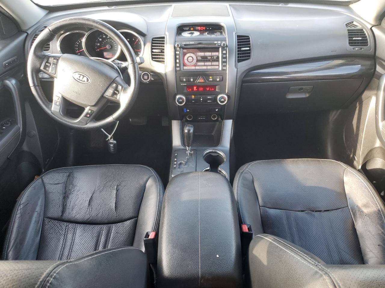 2013 KIA SORENTO