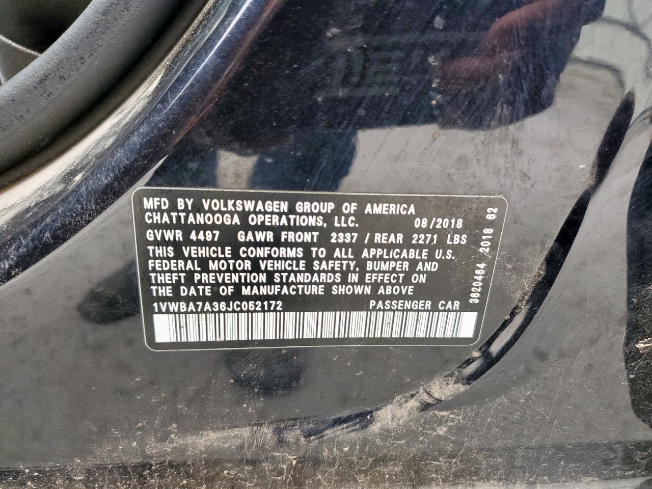 2018 VOLKSWAGEN Passat