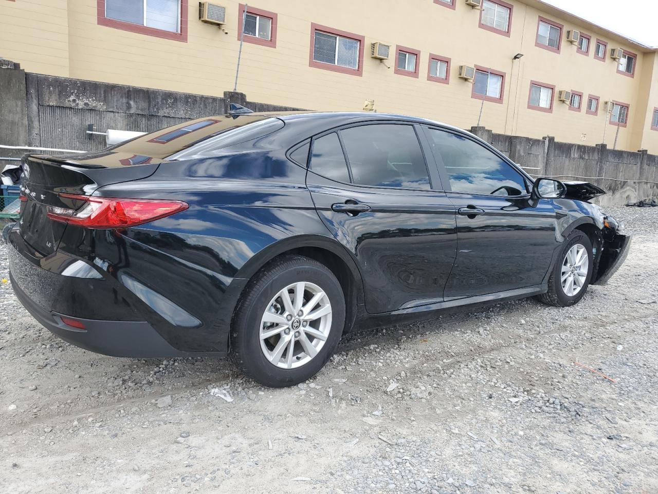2025 TOYOTA CAMRY