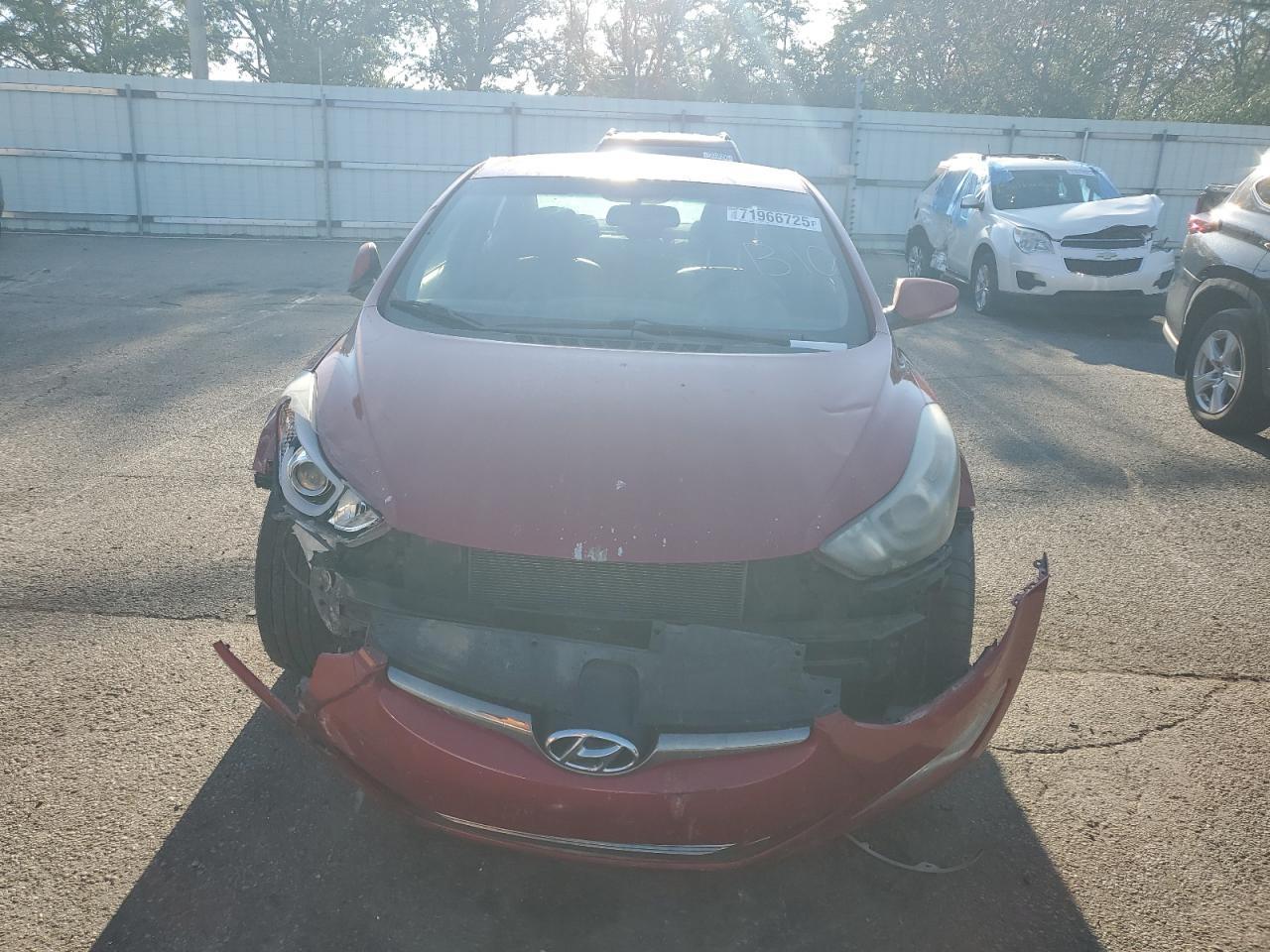 2014 HYUNDAI ELANTRA