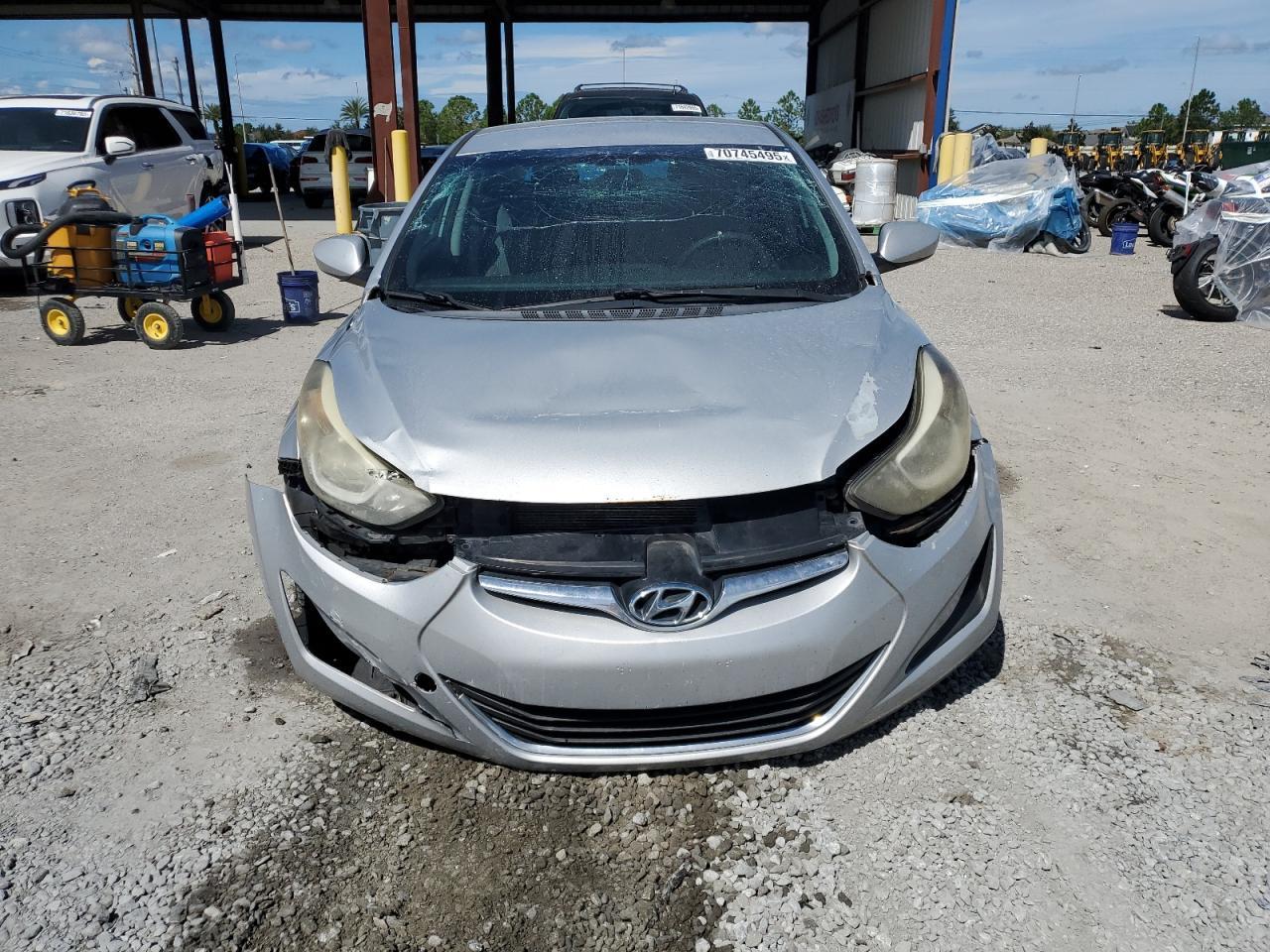 2016 HYUNDAI ELANTRA