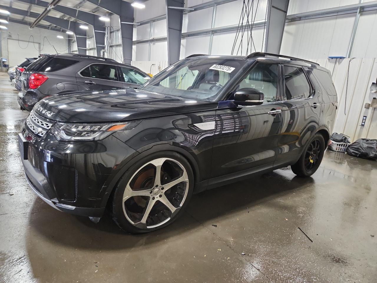 2017 LAND ROVER Discovery