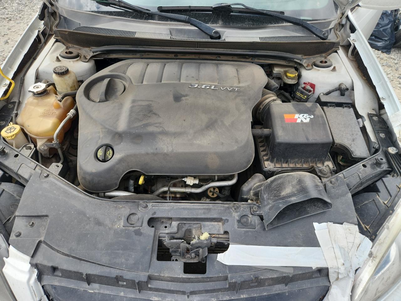 2012 CHRYSLER 200