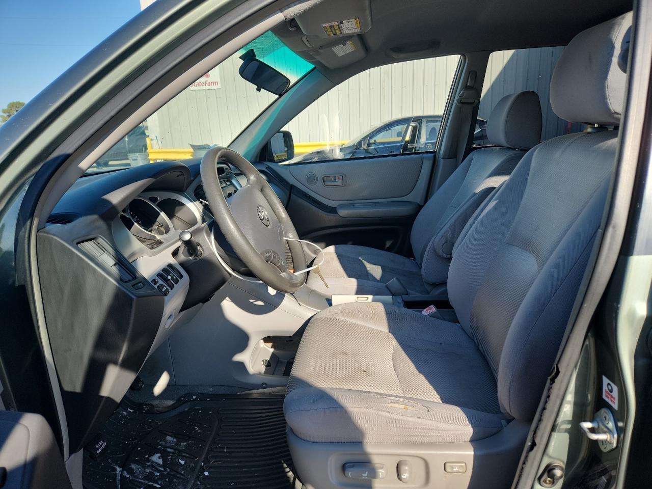 2006 TOYOTA HIGHLANDER
