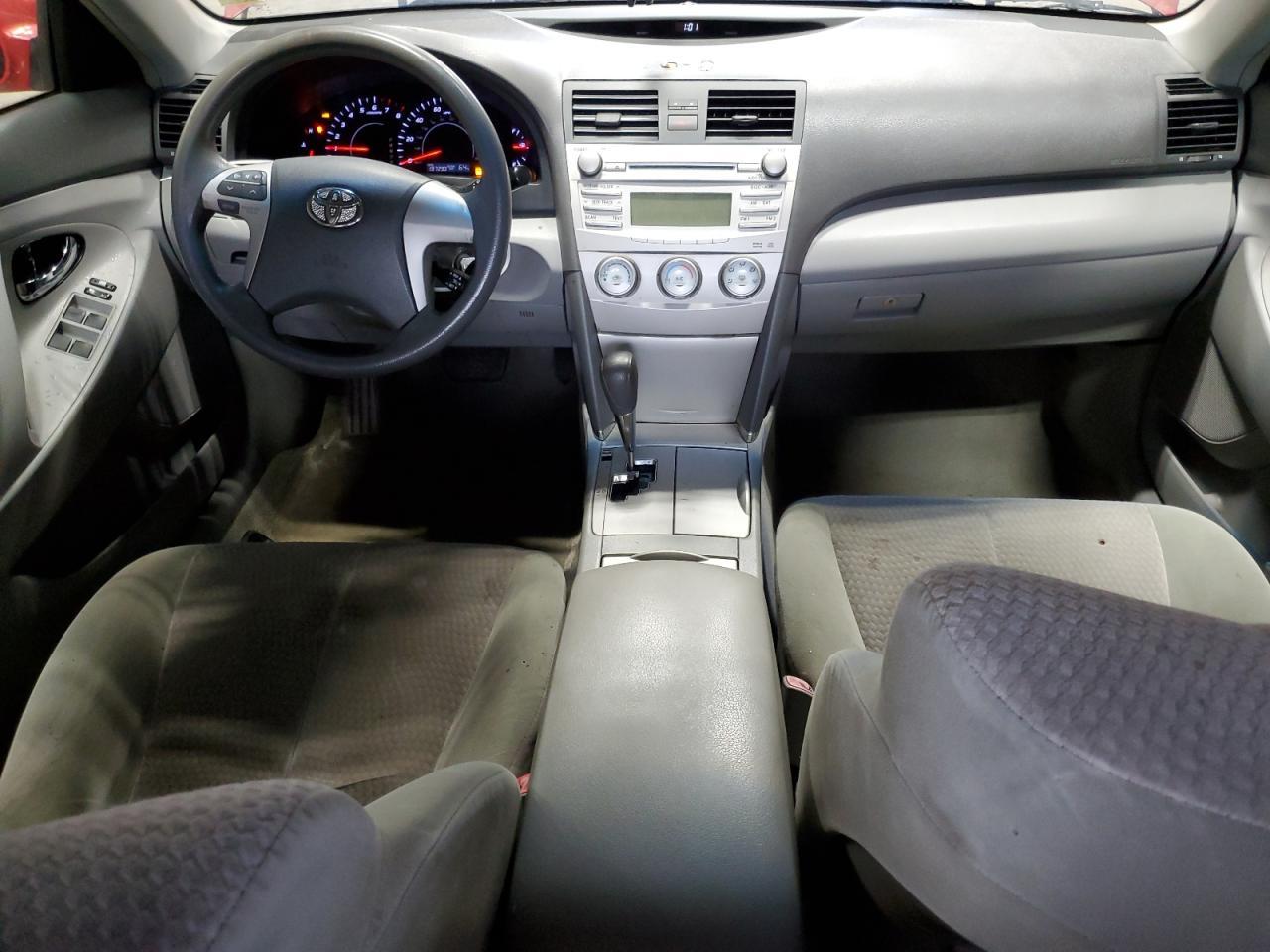 2010 TOYOTA CAMRY